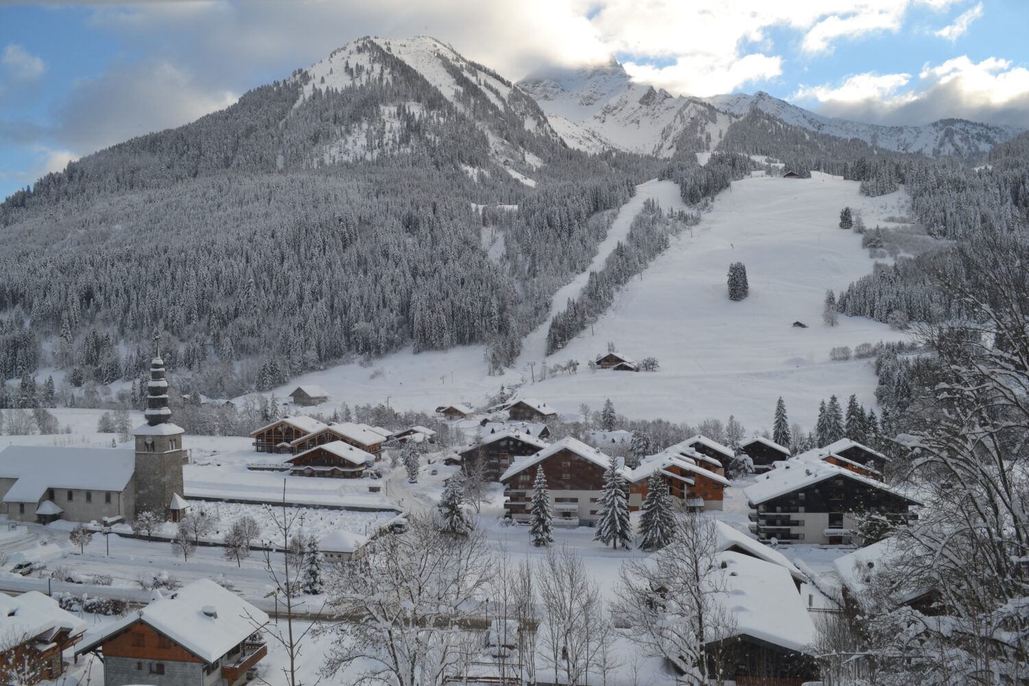 Le Cairne - Chalet résidence, locations haut de gamme dans le domaine des Portes du Soleil